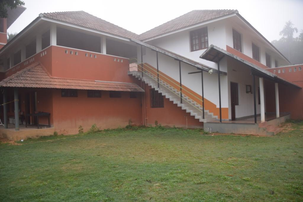Stay Simple 3 Hills County Resort Kalpetta Exteriör bild